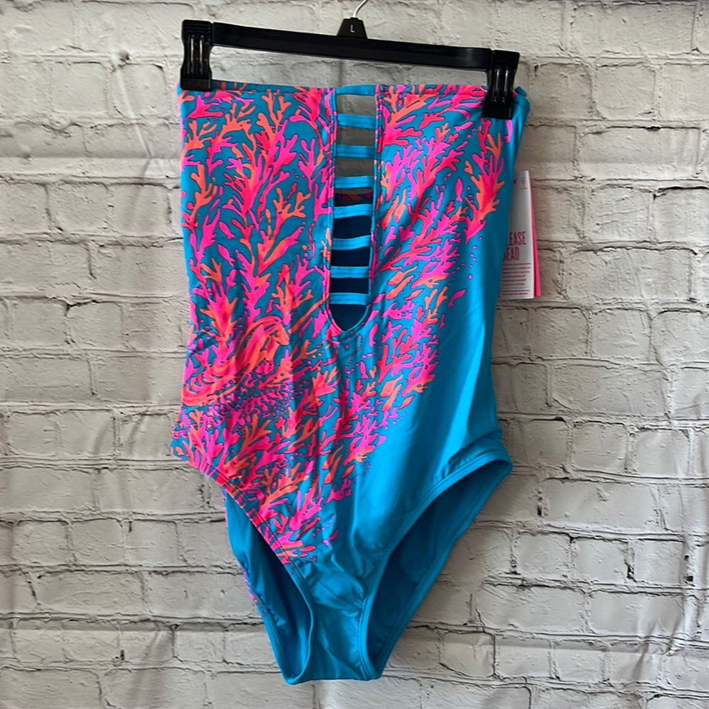 NWT Lilly Pulitzer Goddess of the sea one piece swimsuit. Size 8.